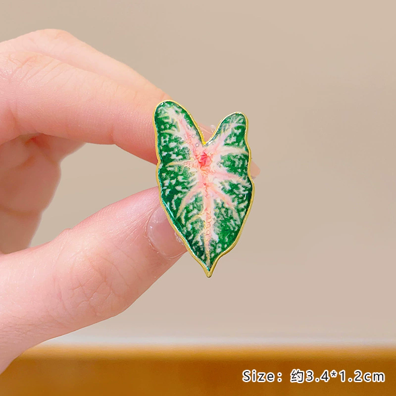 Potted Plant Brooch Monstera A - Aloe Vera Pot recension och pris